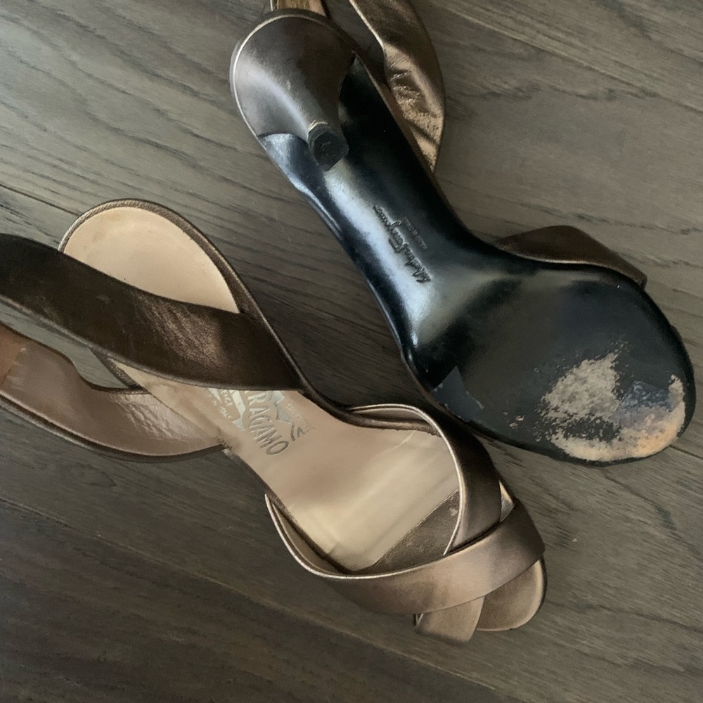 high heels size 6.5 must be glued to the side but still works fine